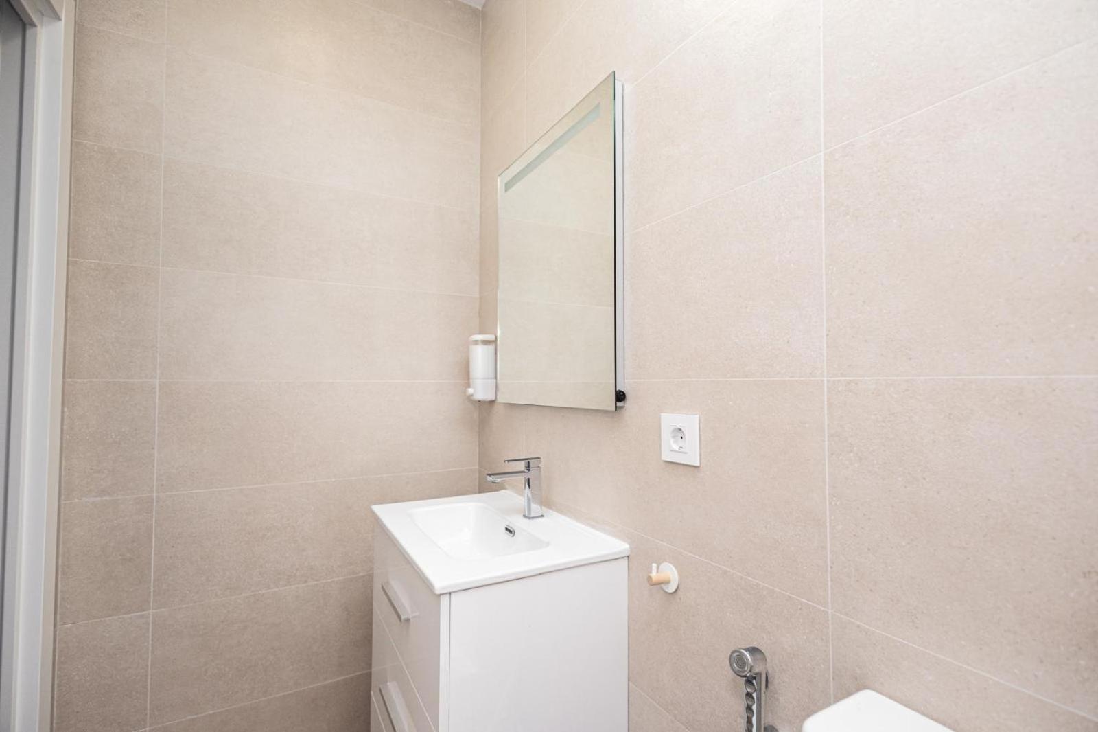 Ra Apartamentos Sevilla Аліканте Екстер'єр фото