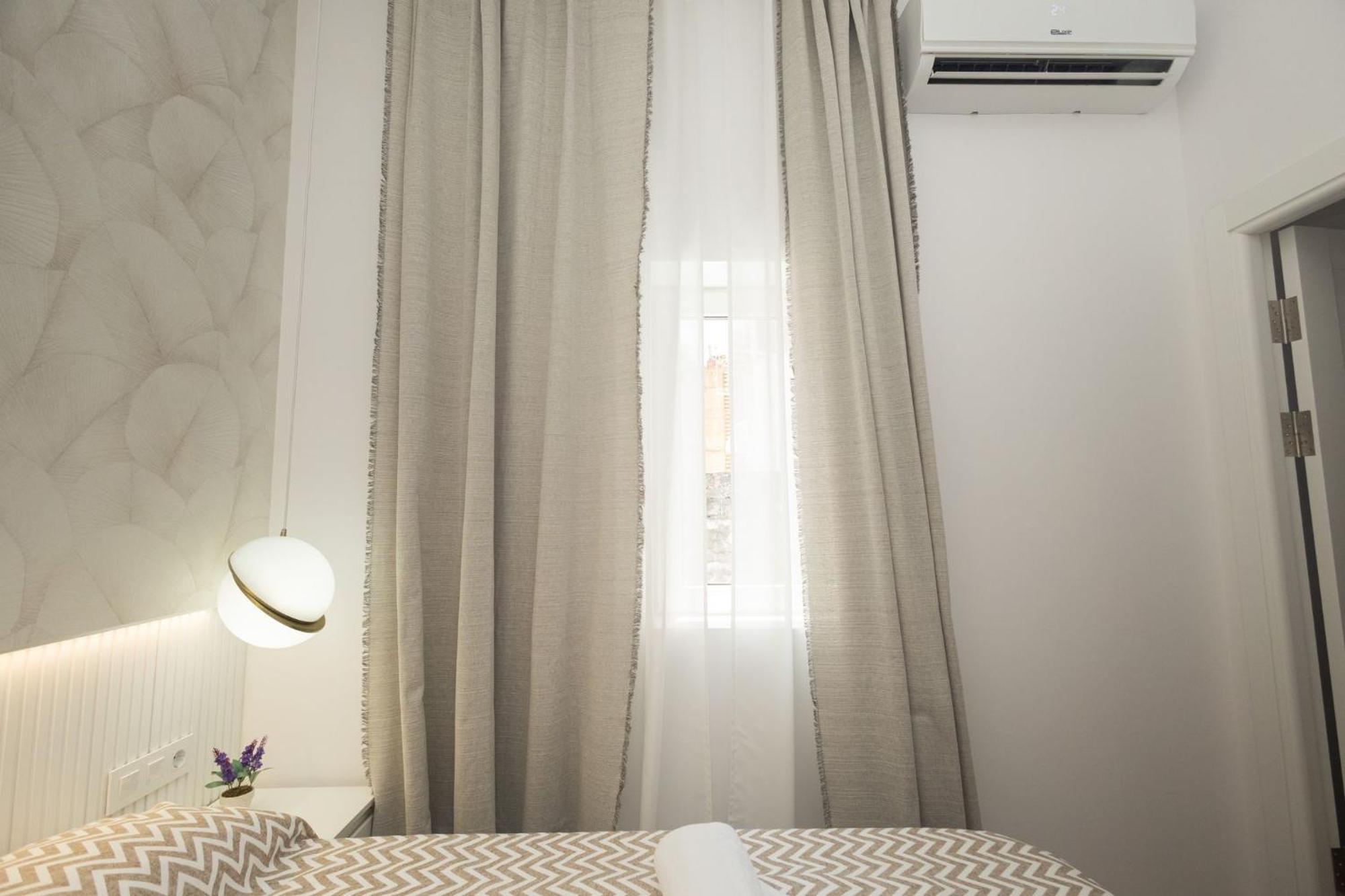 Ra Apartamentos Sevilla Аліканте Екстер'єр фото