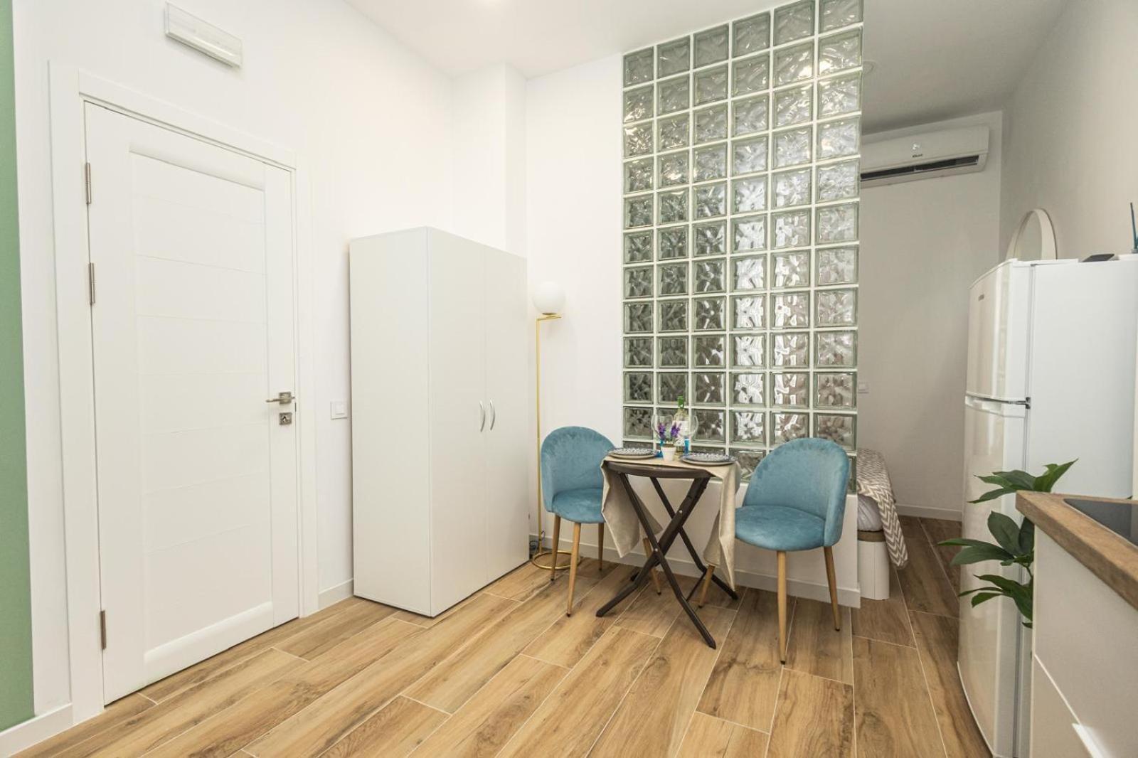 Ra Apartamentos Sevilla Аліканте Екстер'єр фото